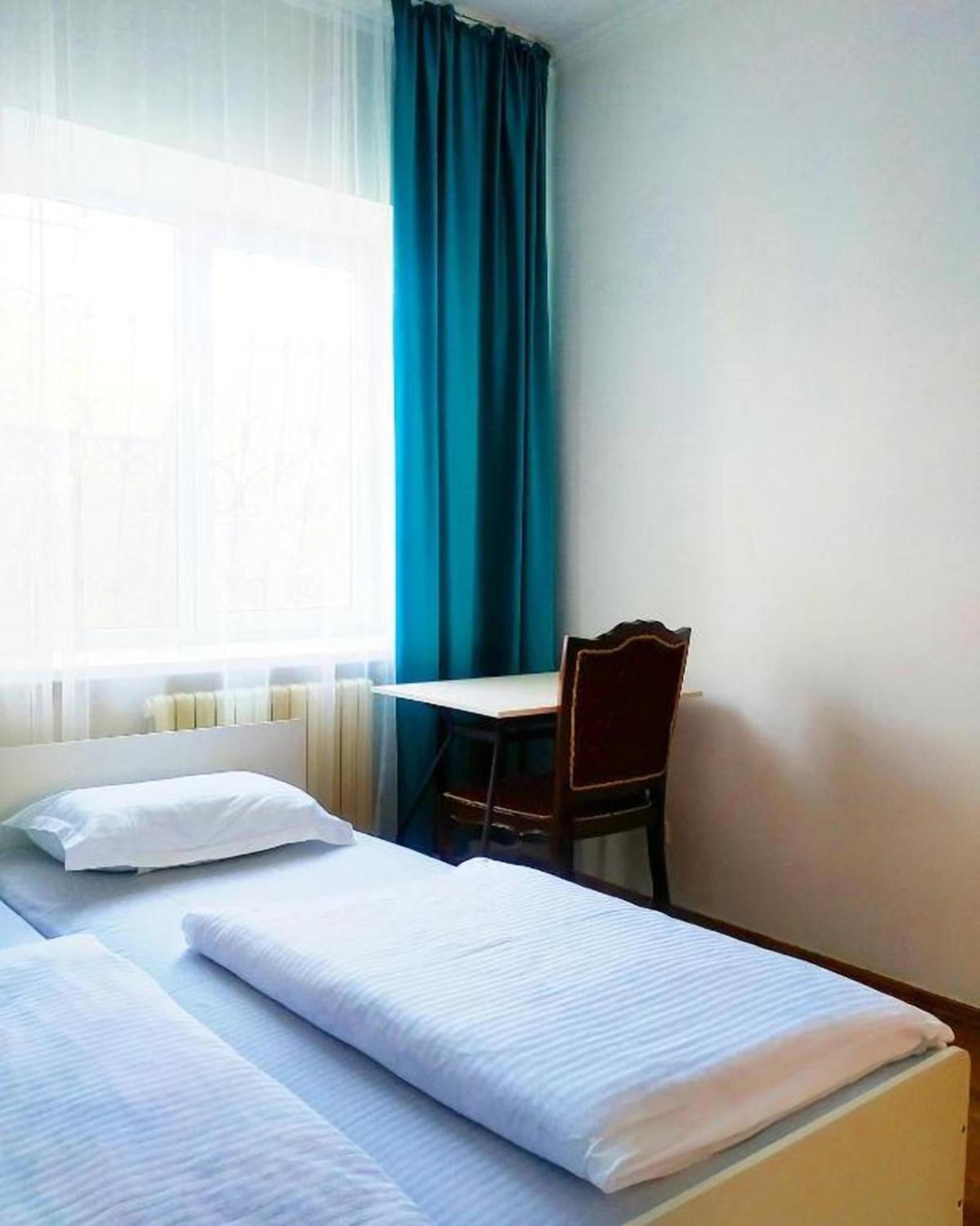Sweet Vibe Hotel Almaty Exterior photo